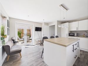 Kitchen- click for photo gallery